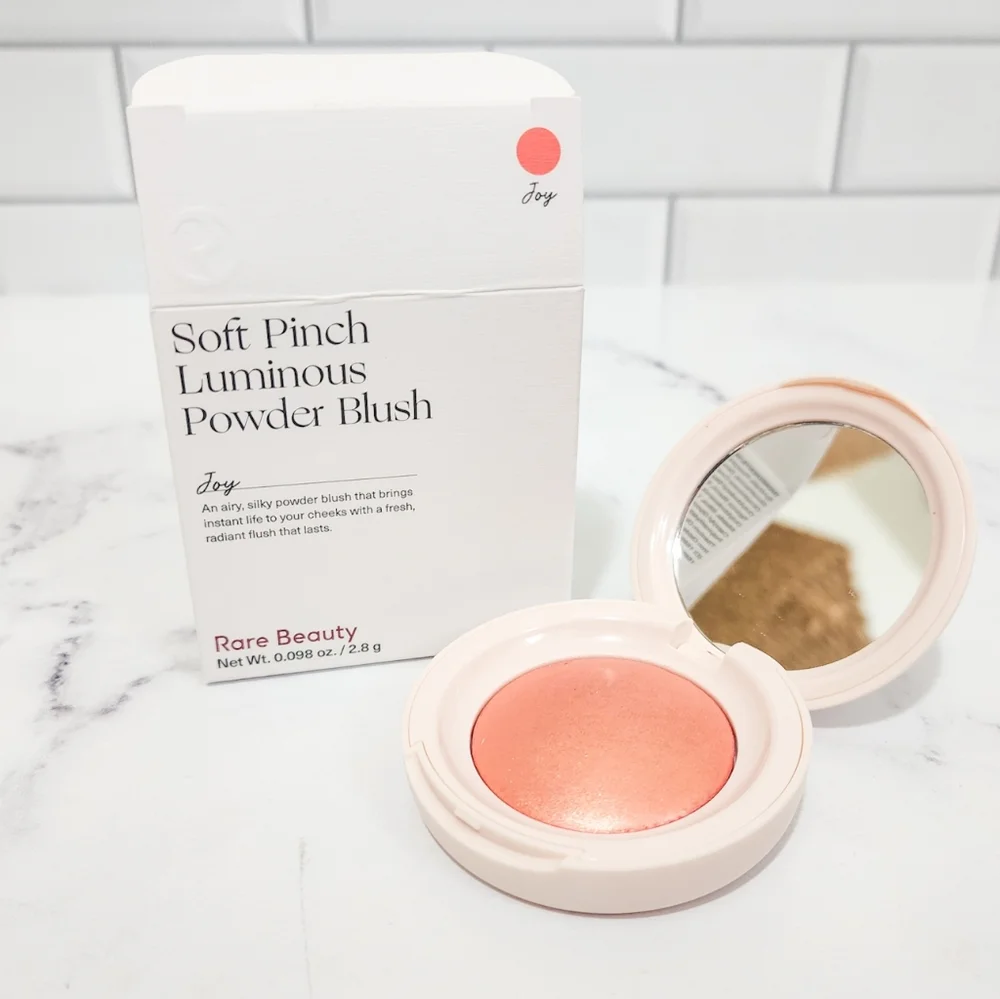 Soft Pinch Luminous Powder Blush - Joy